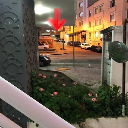 Ap Na Rua Das Flores Curitiba Eksteriør bilde